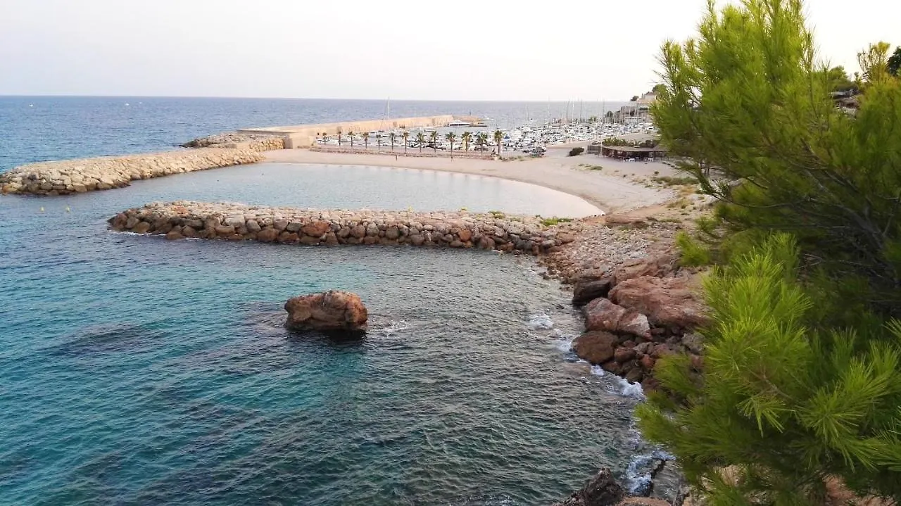 Calafat Seaside Villa: Beachfront Retreat with Pool and Sea Views Villa