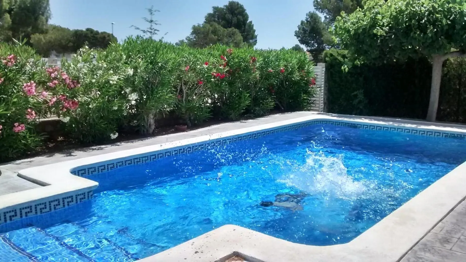 Calafat Seaside Villa: Beachfront Retreat with Pool and Sea Views Villa